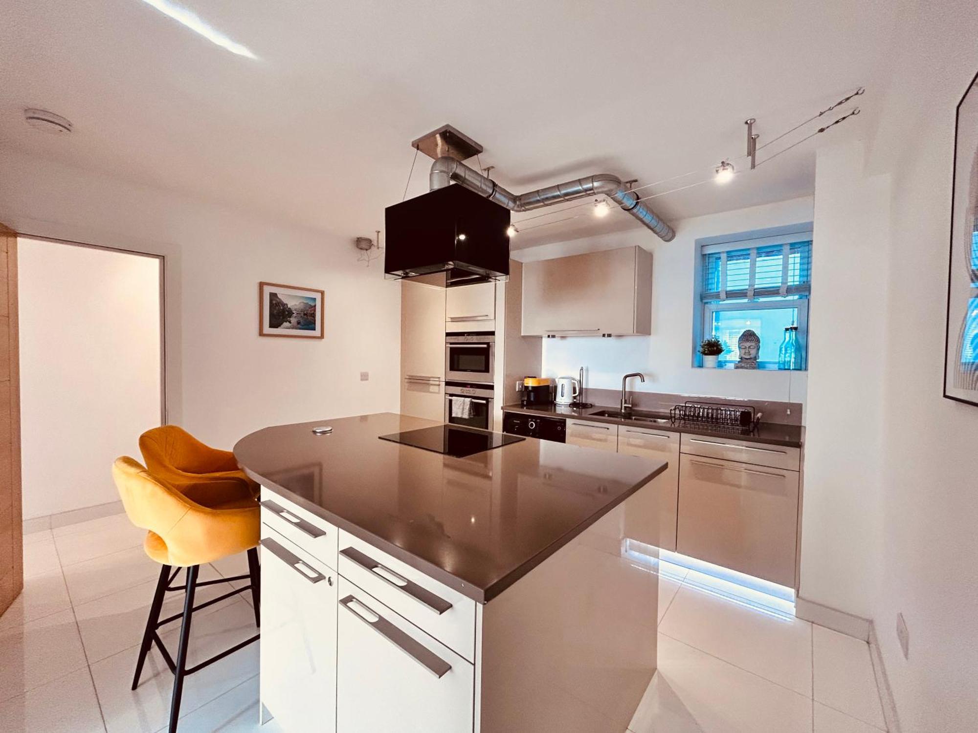 Stunning Spacious B.Apt. Slps.4 London Exterior photo