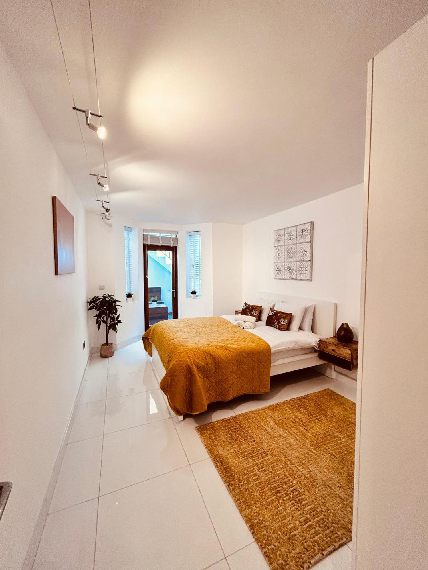 Stunning Spacious B.Apt. Slps.4 London Exterior photo